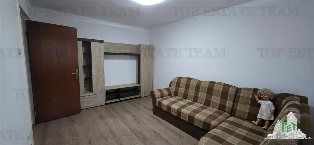 Sector 6, Bucuresti – 2-Bedroom Apartment, 1 Minute from Raul Doamnei Metro - foto 1