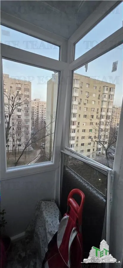 Sector 6, Bucuresti – 2-Bedroom Apartment, 1 Minute from Raul Doamnei Metro - foto 6