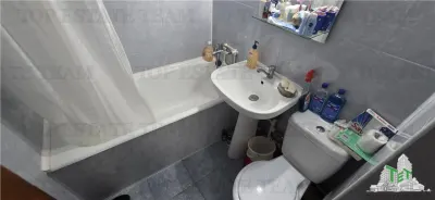 Sector 6, Bucuresti – 2-Bedroom Apartment, 1 Minute from Raul Doamnei Metro - foto 7