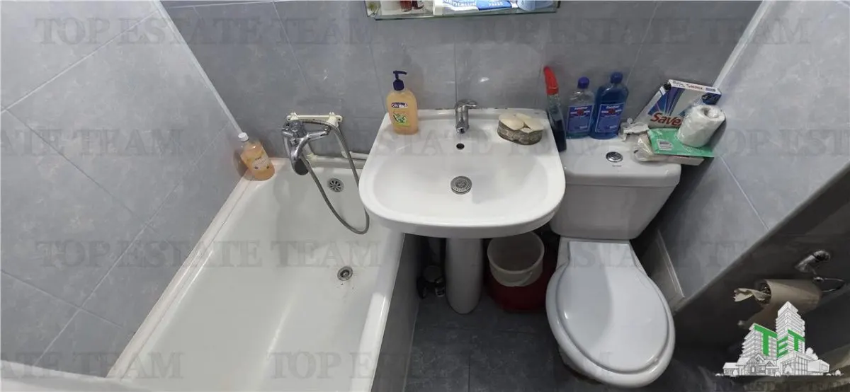 Sector 6, Bucuresti – 2-Bedroom Apartment, 1 Minute from Raul Doamnei Metro - foto 8