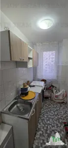 Sector 6, Bucuresti – 2-Bedroom Apartment, 1 Minute from Raul Doamnei Metro - foto 9