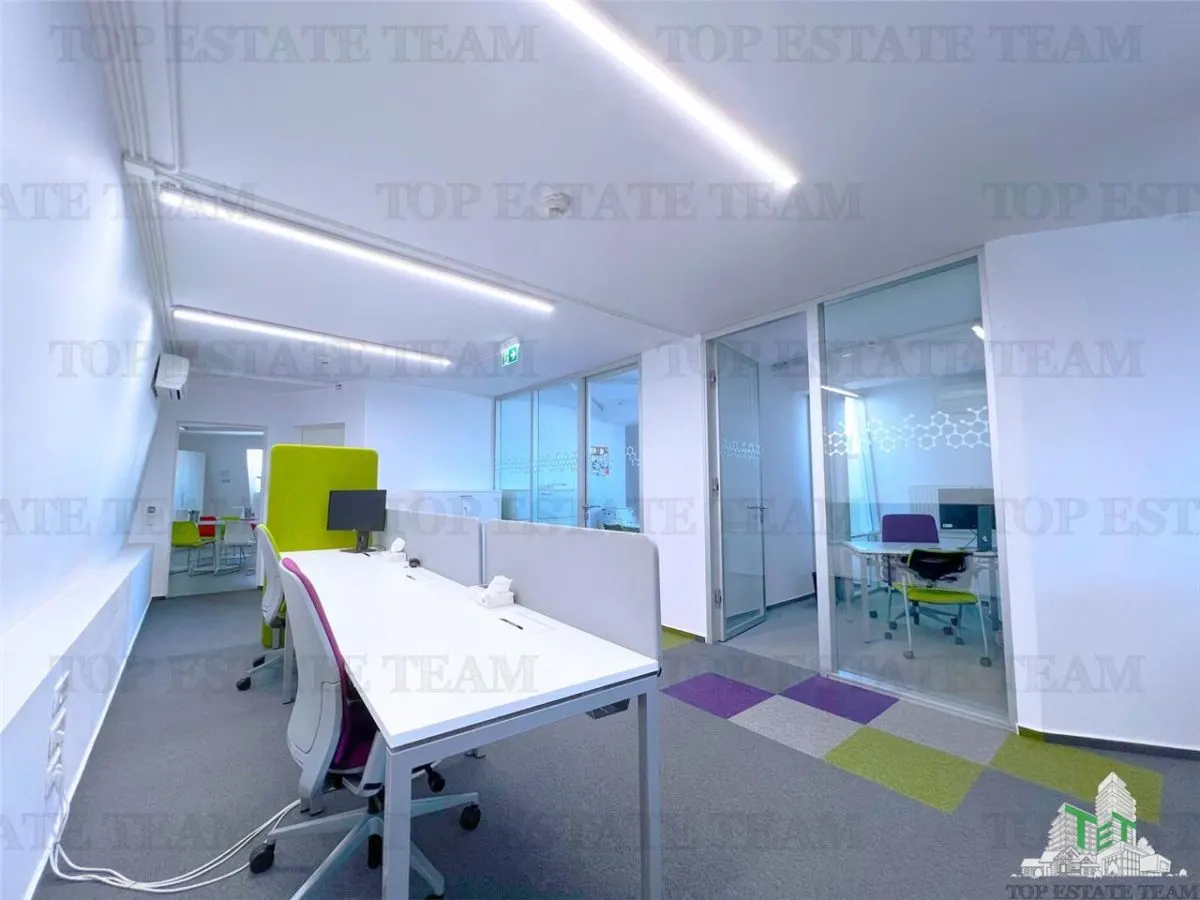 296 sqm Premium Office Space, Universitate Zone, Bucuresti - foto 2