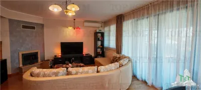 Excepcional Villa de 5 Dormitorios, 1000 m² de Terreno, Completamente Amueblada, Domnesti - foto 11