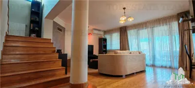 Excepcional Villa de 5 Dormitorios, 1000 m² de Terreno, Completamente Amueblada, Domnesti - foto 13