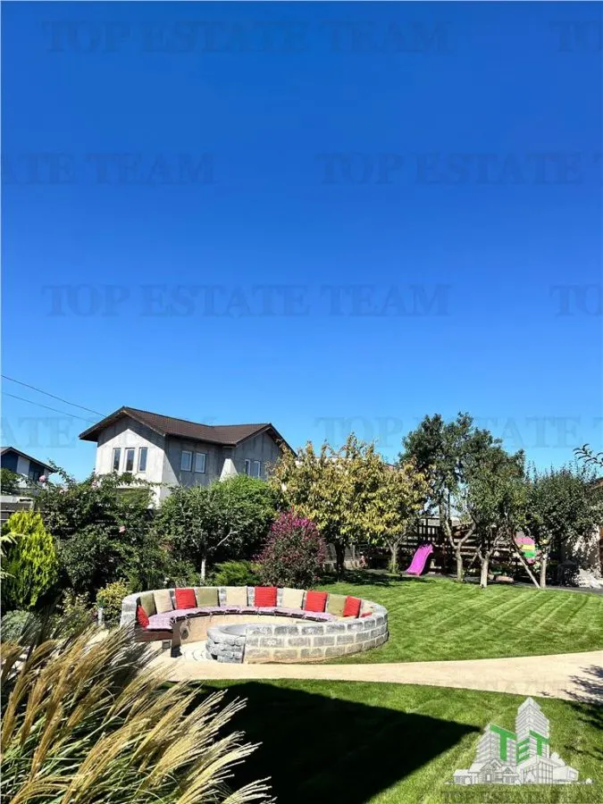Excepcional Villa de 5 Dormitorios, 1000 m² de Terreno, Completamente Amueblada, Domnesti - foto 15