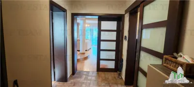 Excepcional Villa de 5 Dormitorios, 1000 m² de Terreno, Completamente Amueblada, Domnesti - foto 8