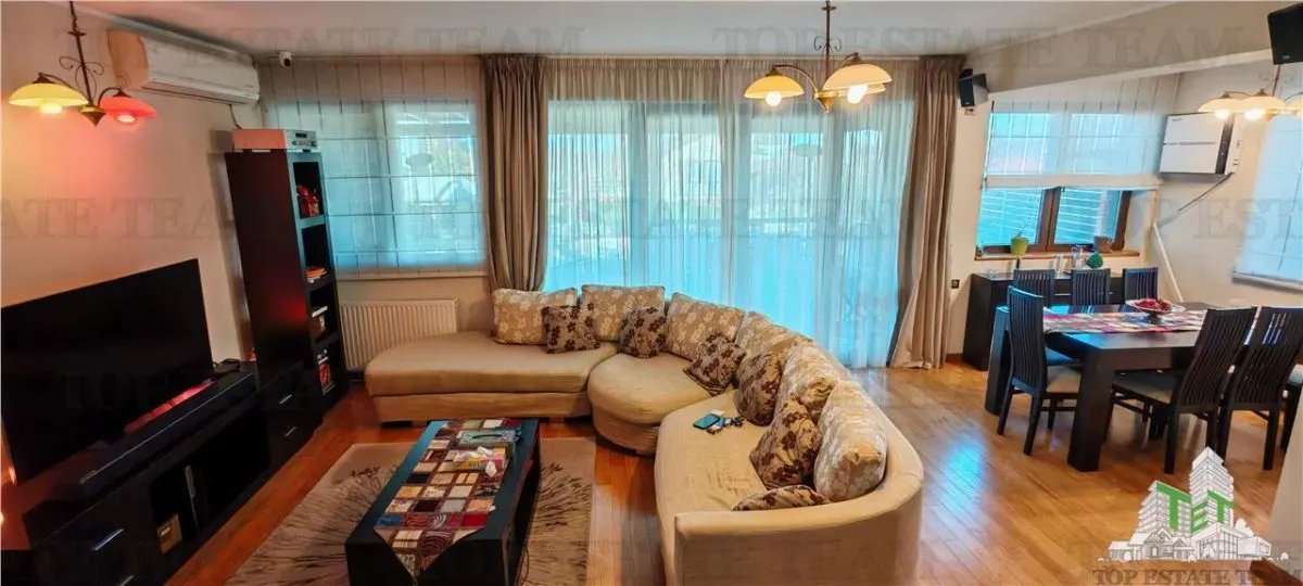 Excepcional Villa de 5 Dormitorios, 1000 m² de Terreno, Completamente Amueblada, Domnesti - foto 10