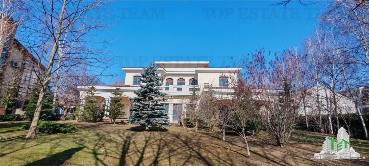 Villa Espectacular, 10+ Dormitorios, Sótano, Planta Baja y Primera, 1100sqm, Bucuresti Sector 6 - foto 2