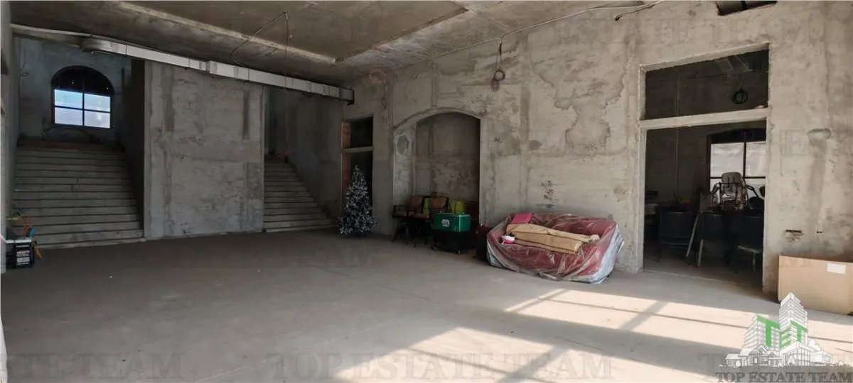 Villa Espectacular, 10+ Dormitorios, Sótano, Planta Baja y Primera, 1100sqm, Bucuresti Sector 6 - foto 13