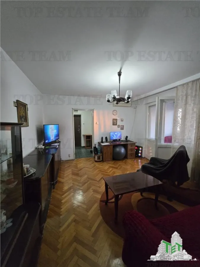 3-Bedroom Apartment, Veteranilor, Militari - foto 2