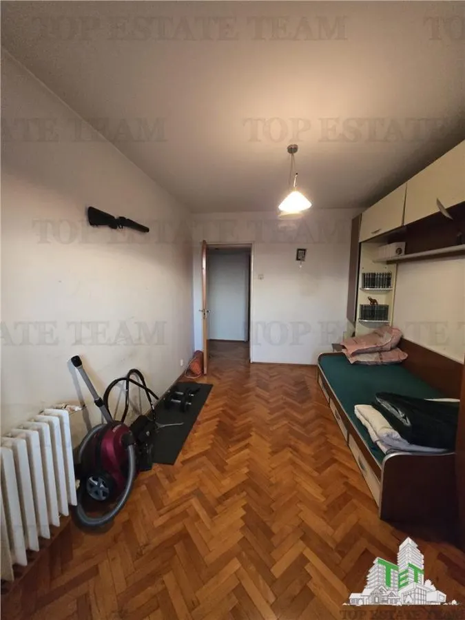 3-Bedroom Apartment, Veteranilor, Militari - foto 5