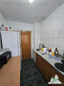 3-Bedroom Apartment, Veteranilor, Militari - foto 9