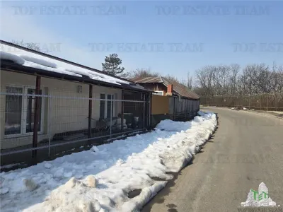 5-Bedroom House with Annex in Giulesti-Sarbi-Sabareni, Recently Reduced - Bucuresti