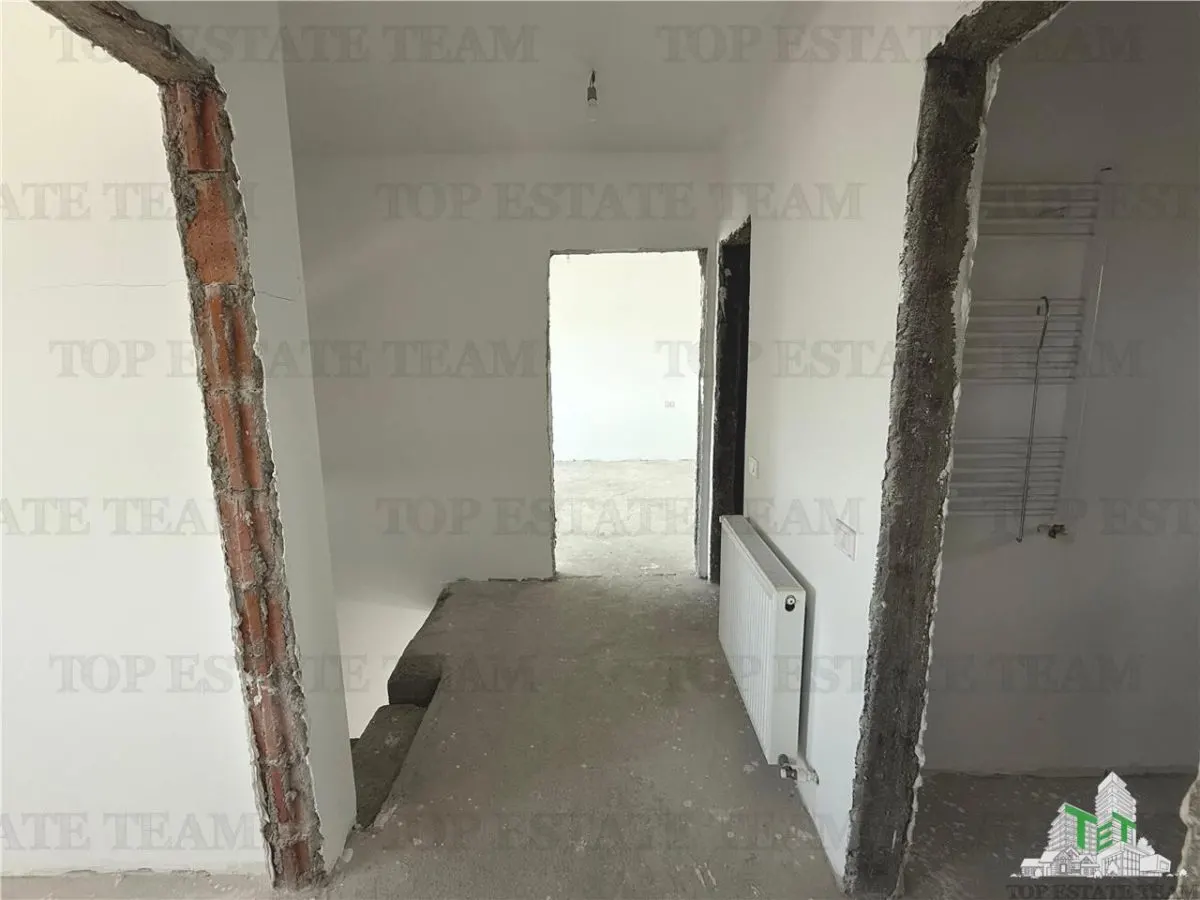 Villa Unifamiliar P+1+Buhardilla | 128 m² | 500 m² Jardín | Ciorogarla - foto 13