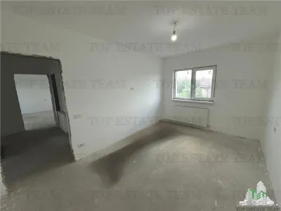 Villa Unifamiliar P+1+Buhardilla | 128 m² | 500 m² Jardín | Ciorogarla - foto 14