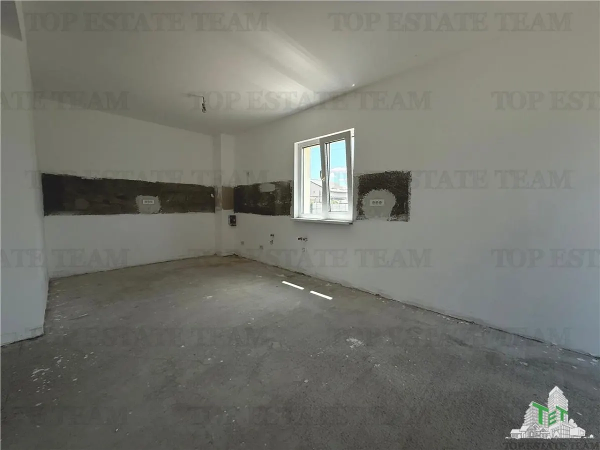 Villa Unifamiliar P+1+Buhardilla | 128 m² | 500 m² Jardín | Ciorogarla - foto 3