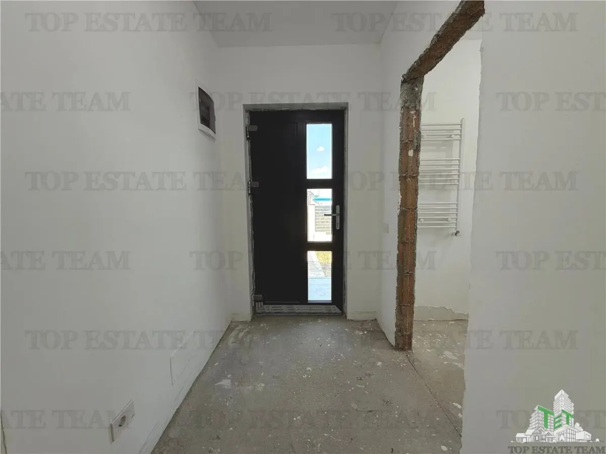 Villa Unifamiliar P+1+Buhardilla | 128 m² | 500 m² Jardín | Ciorogarla - foto 4