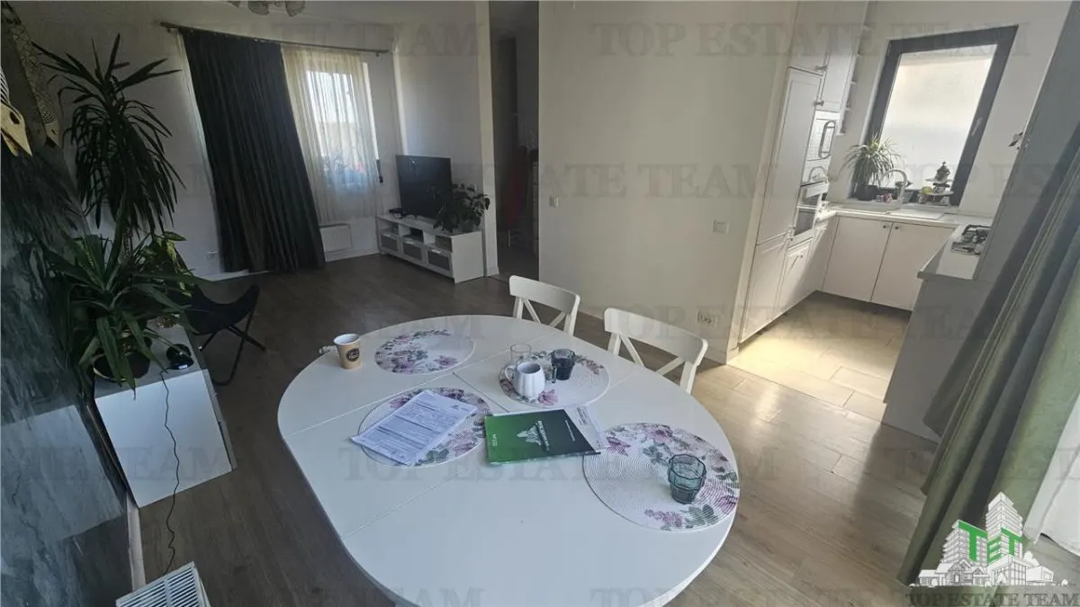 Casa Encantadora de 3 Dormitorios – A 20 Minutos de Bucarest - foto 2