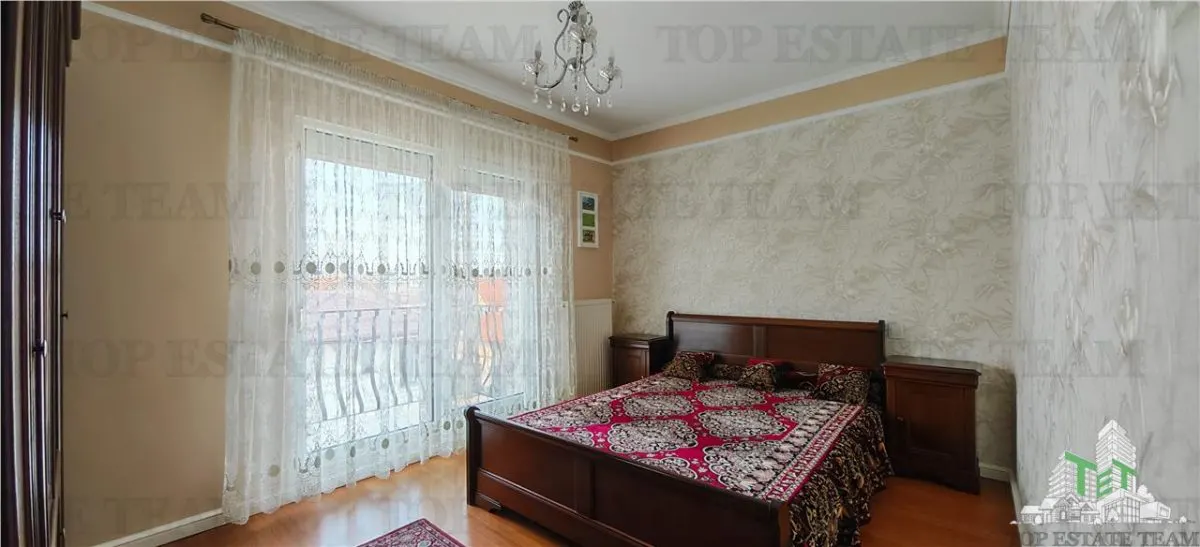 Apartamento de Tres Dormitorios Otopeni - Central - foto 4