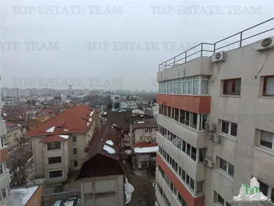 Appartement 3 Pièces à Vendre, Ion Mihalache, Vue Arrière - foto 11