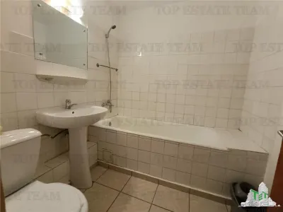 Appartement 3 Pièces à Vendre, Ion Mihalache, Vue Arrière - foto 9