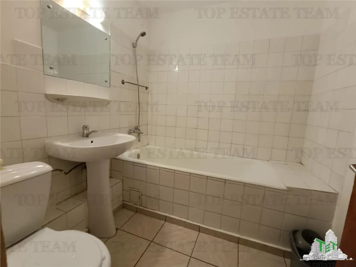 Appartement 3 Pièces à Vendre, Ion Mihalache, Vue Arrière - foto 9