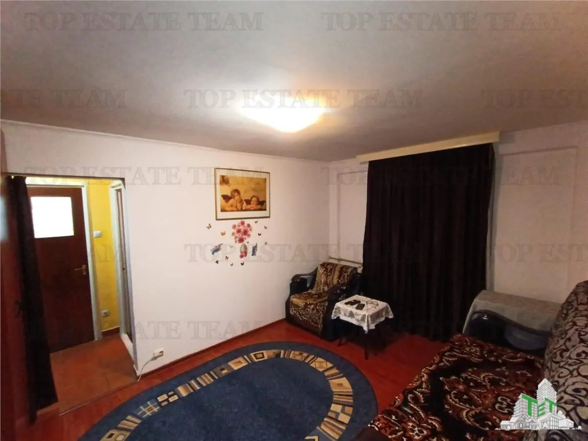 Apartment with 2 bedrooms for sale 35 sqm in Bucuresti, Luica area - foto 1