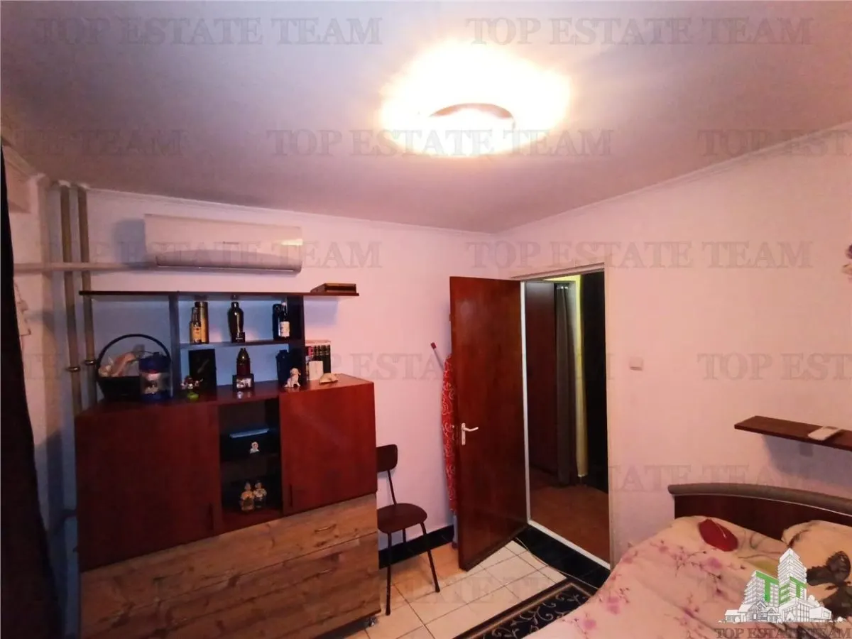 Apartment with 2 bedrooms for sale 35 sqm in Bucuresti, Luica area - foto 3