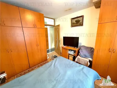 Apartment with 3 bedrooms for sale 64.25 sqm in Bucuresti, Rahova area - foto 6
