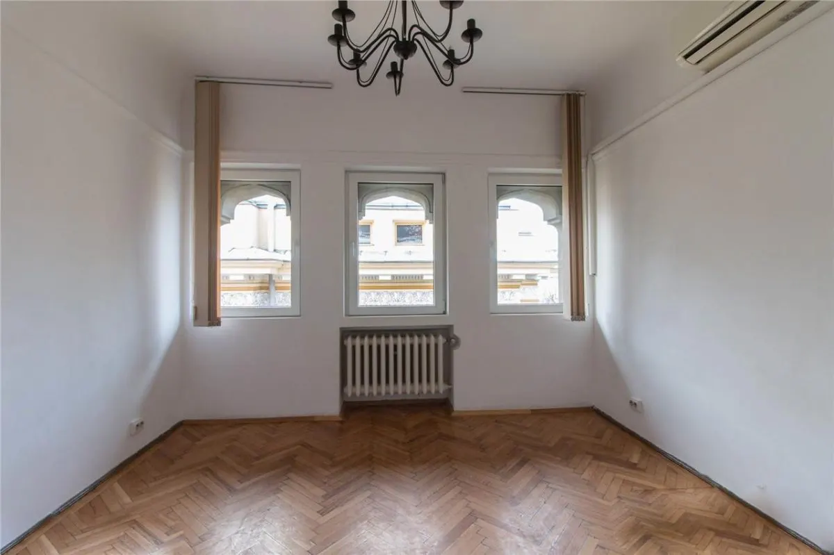 Prestigious Villa for Residential/Office/Embassy Use, Dacia Boulevard - foto 20