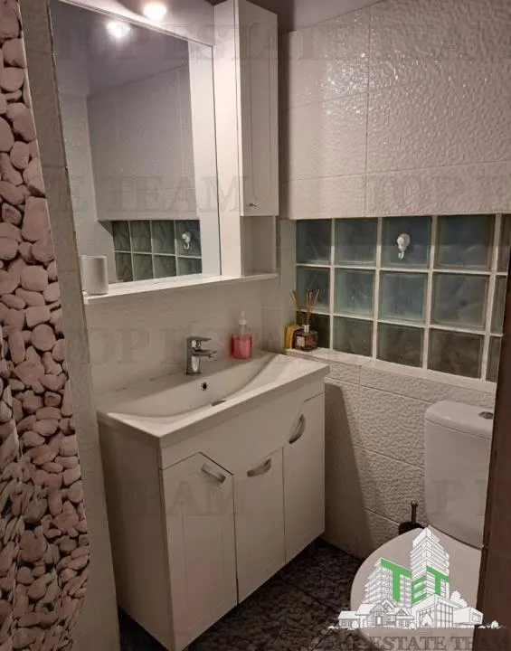 2-Bedroom Apartment, Ground Floor and Basement, Inel 2, Constanța - foto 17