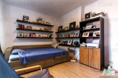 Villa Premium de 7 Dormitorios con Piscina Privada y Terraza de 90 sqm, Otopeni - foto 19
