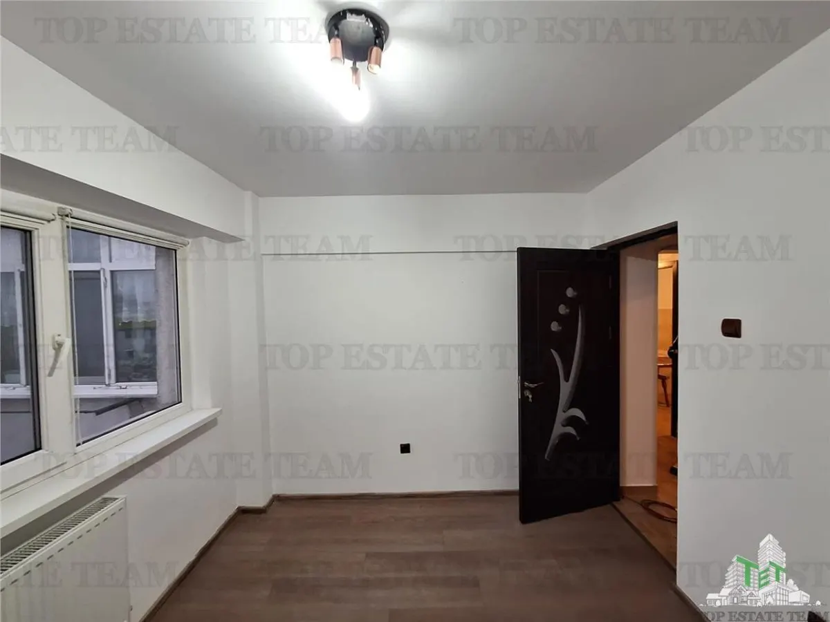 Elegant 3-Bedroom Apartment for Sale – Obor, Brăila - foto 5