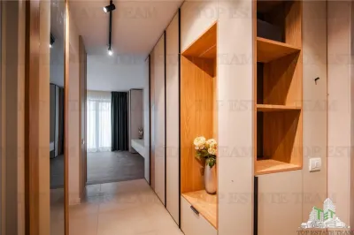 3-Bedroom Apartment with Dressing Room, Terrace & Balcony, Soseaua Alexandriei - foto 16