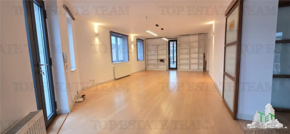 Office and Showroom Building for Sale, Bucuresti - foto 15