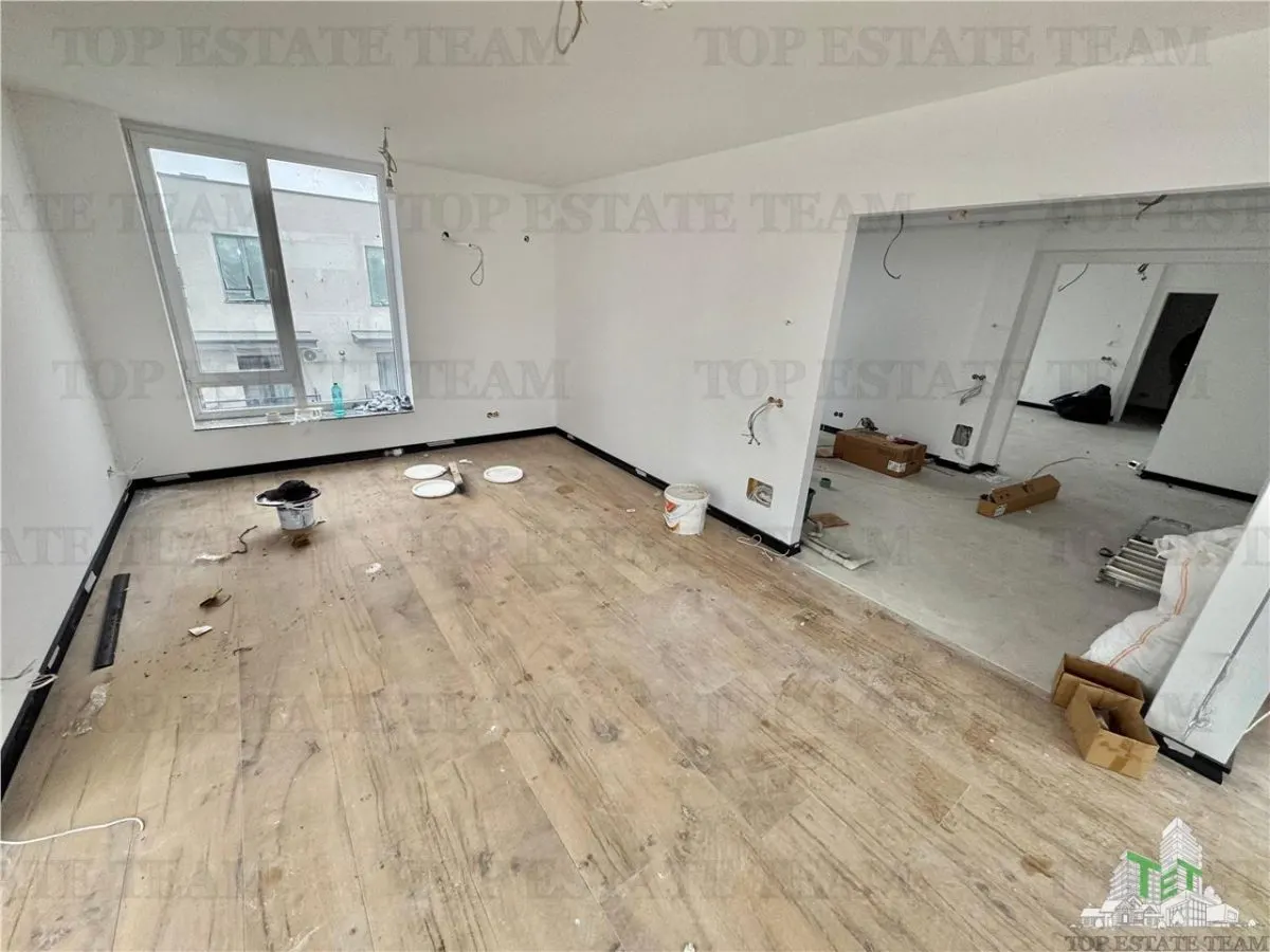 Exclusive Rooftop Commercial Space & 600sqm Terrace – Berceni - foto 17