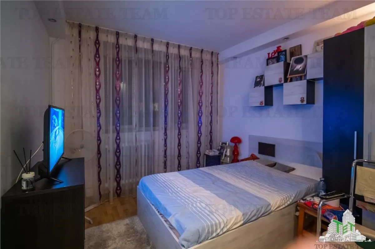 Apartment with 3 bedrooms for sale 59.9 sqm in Bucuresti - foto 6