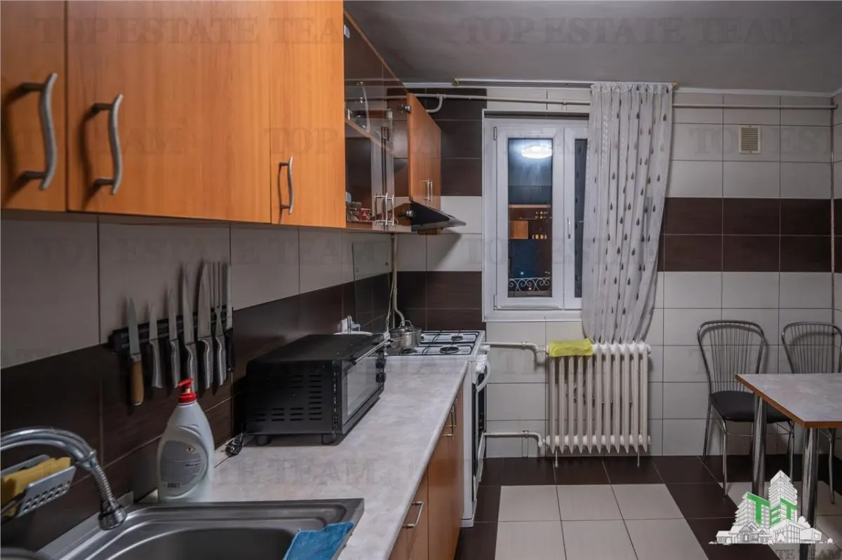 Apartment with 3 bedrooms for sale 59.9 sqm in Bucuresti - foto 9