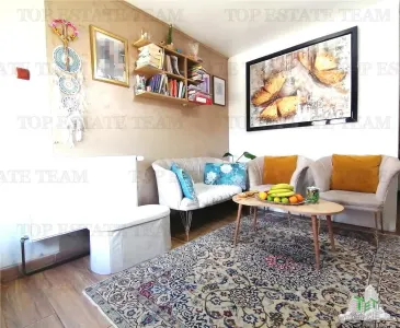 Spacious Two-Building House, 1600 sqm Plot with Direct A3/A7 Access, Adjacent Snagov - Snagov