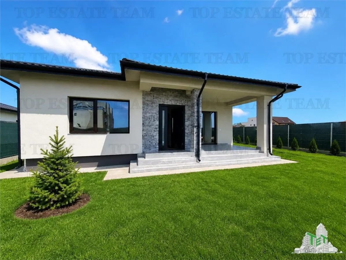 Casa Unifamiliar de Una Planta en Venta | Ubicación Excepcional | Vistas al Lago | Corbeanca, Ostratu - foto 1
