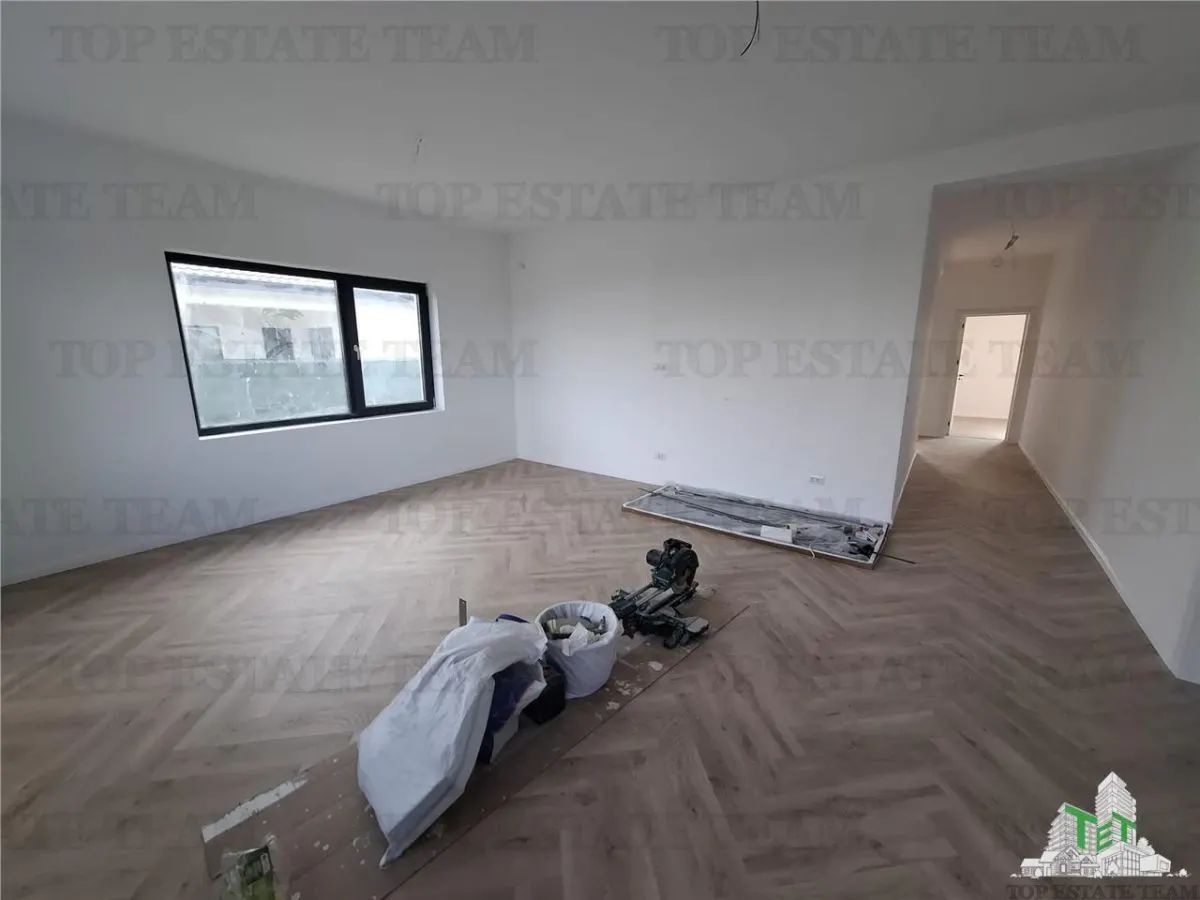 Casa Unifamiliar de Una Planta en Venta | Ubicación Excepcional | Vistas al Lago | Corbeanca, Ostratu - foto 4
