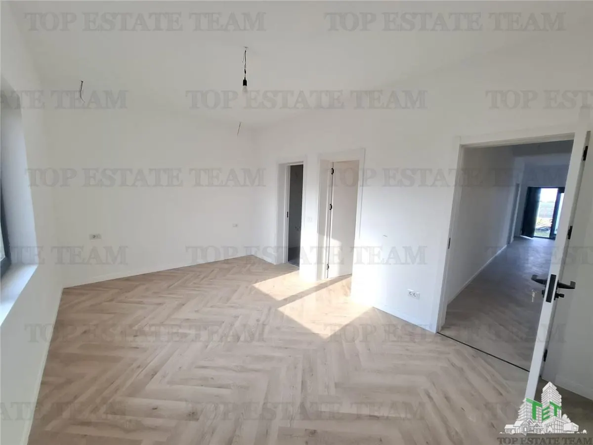 Casa Unifamiliar de Una Planta en Venta | Ubicación Excepcional | Vistas al Lago | Corbeanca, Ostratu - foto 7
