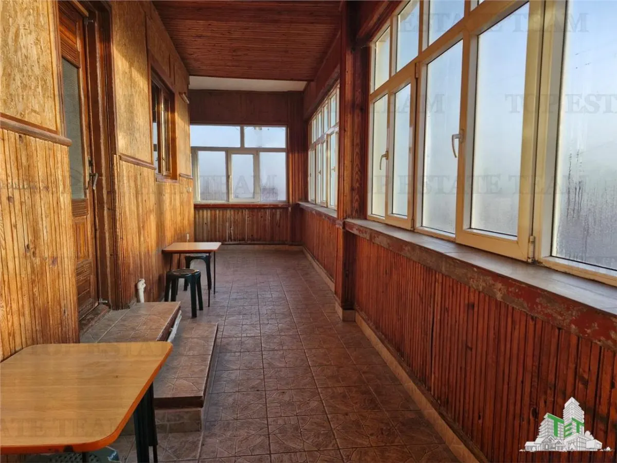 House / villa for sale 430 sqm in Medgidia, Central area - foto 13