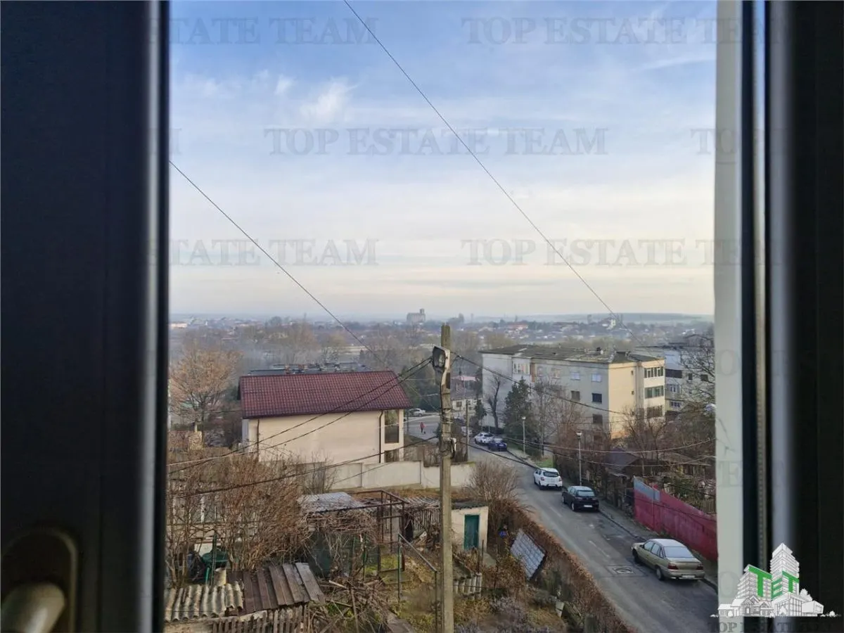 House / villa for sale 430 sqm in Medgidia, Central area - foto 10