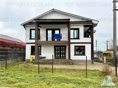 Ground Floor + First Floor House, 8 Rooms—All Utilities Connected - Lumina