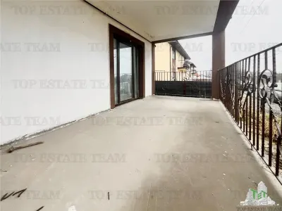Ground Floor + First Floor House, 8 Rooms—All Utilities Connected - foto 17