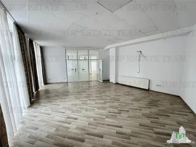 Bureau à Louer à Vitan – Splaiul Unirii, 450 m² - foto 2