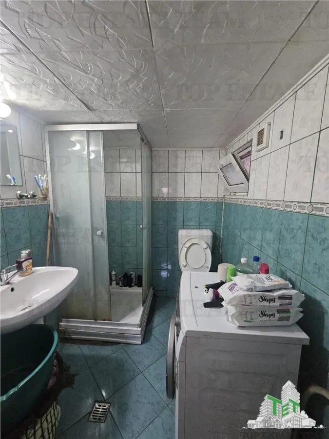 Casa Individual de 3 Dormitorios, Patio Libre de 225 m², Zona Piața Reșița - foto 10