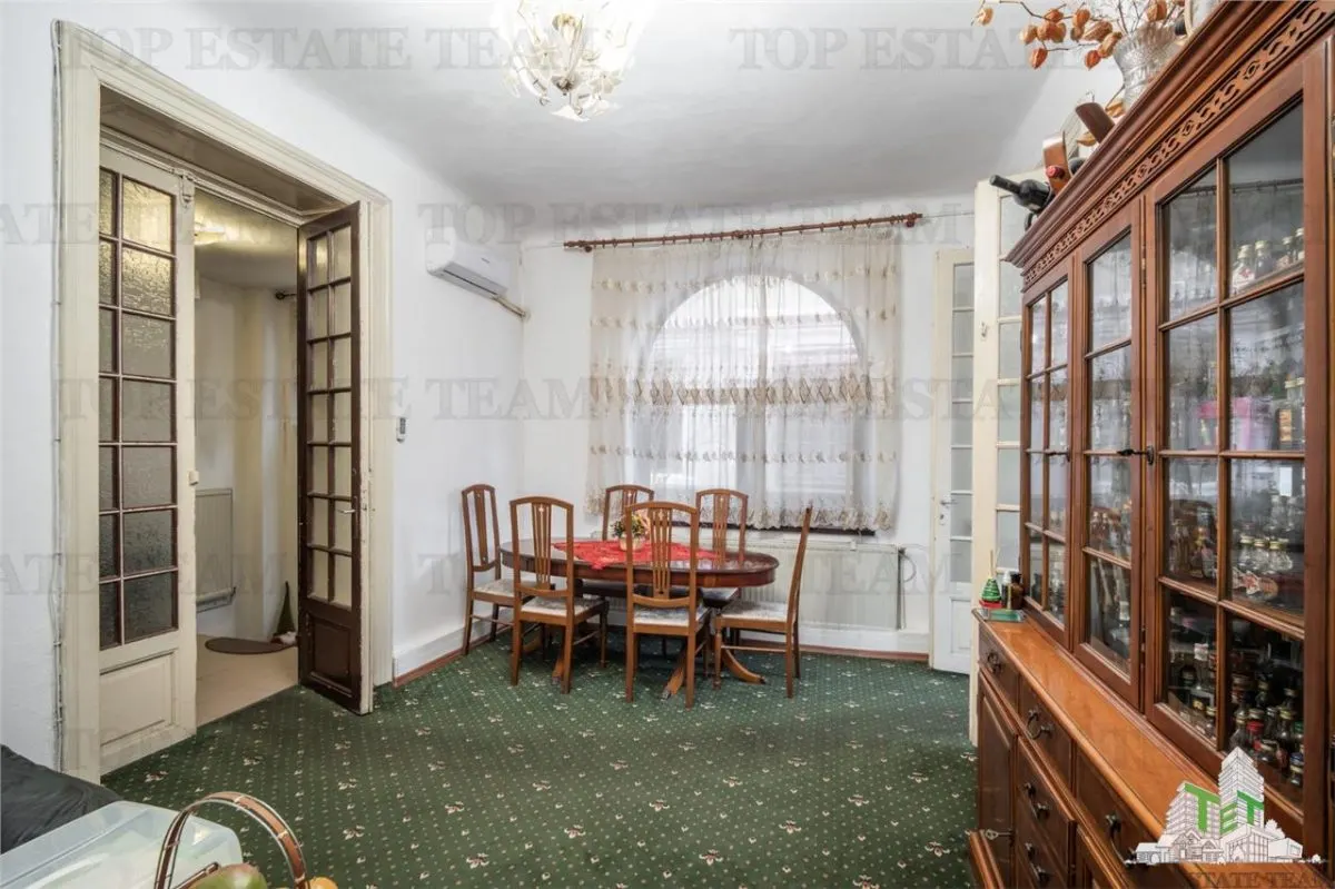 Villa en Venta - Zona Victoriei | Oficinas, Clínica o Residencial - foto 2
