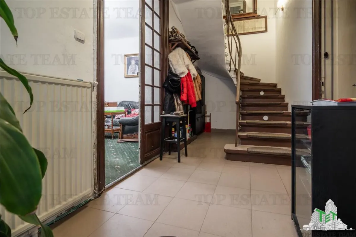 Villa en Venta - Zona Victoriei | Oficinas, Clínica o Residencial - foto 8
